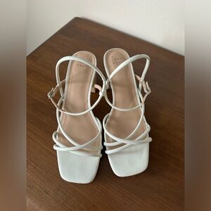 Women’s Ivory Heeled Sandal
